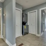 Hot Tub Getaway Close To Downtown!